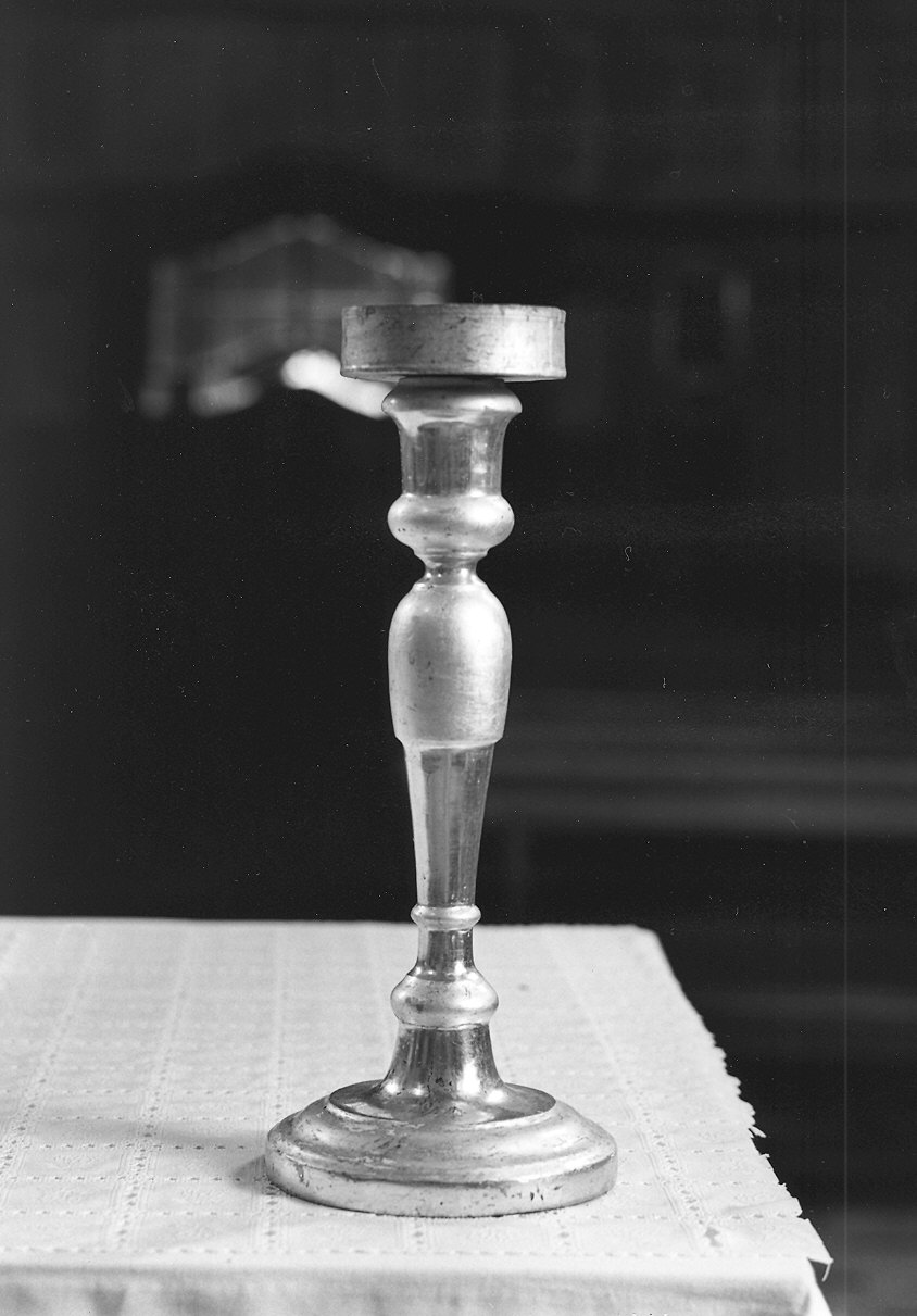 candeliere d'altare, serie - produzione emiliana (sec. XIX)