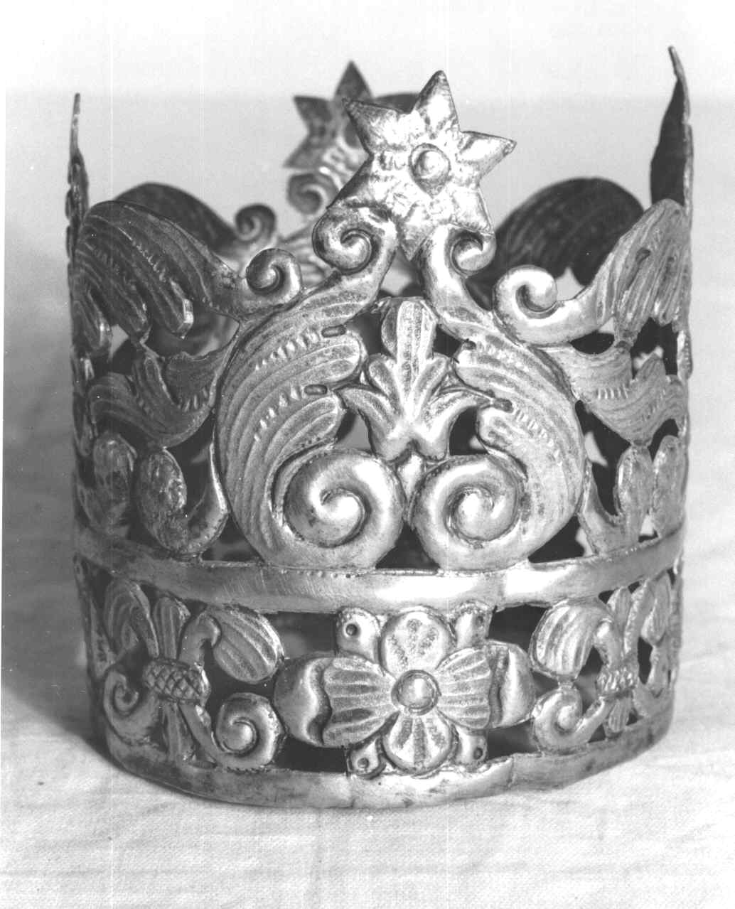 corona da statua, serie - ambito Italia settentrionale (secc. XIX/ XX)