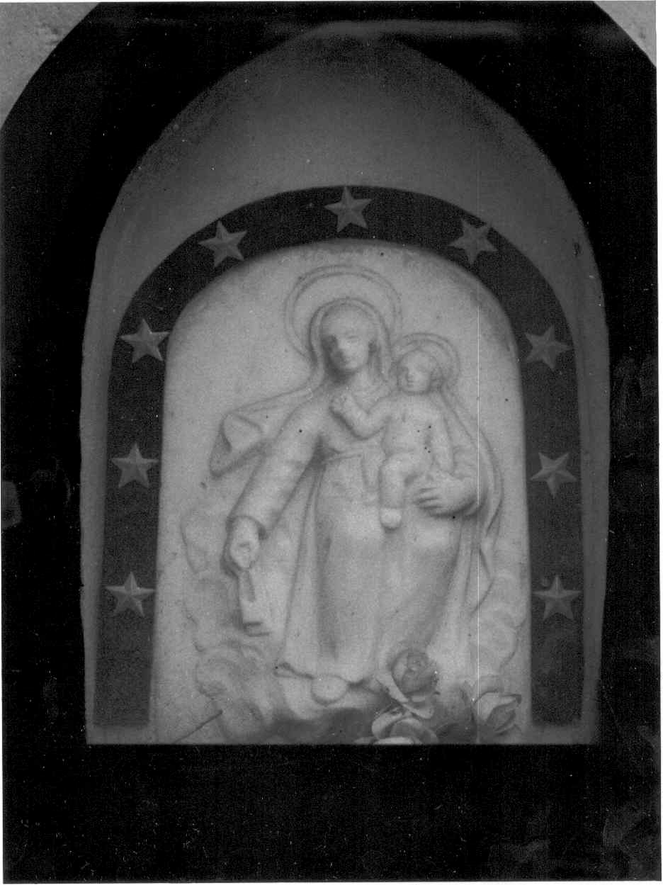 Madonna del Carmelo (rilievo, opera isolata) - ambito carrarese (sec. XVIII)