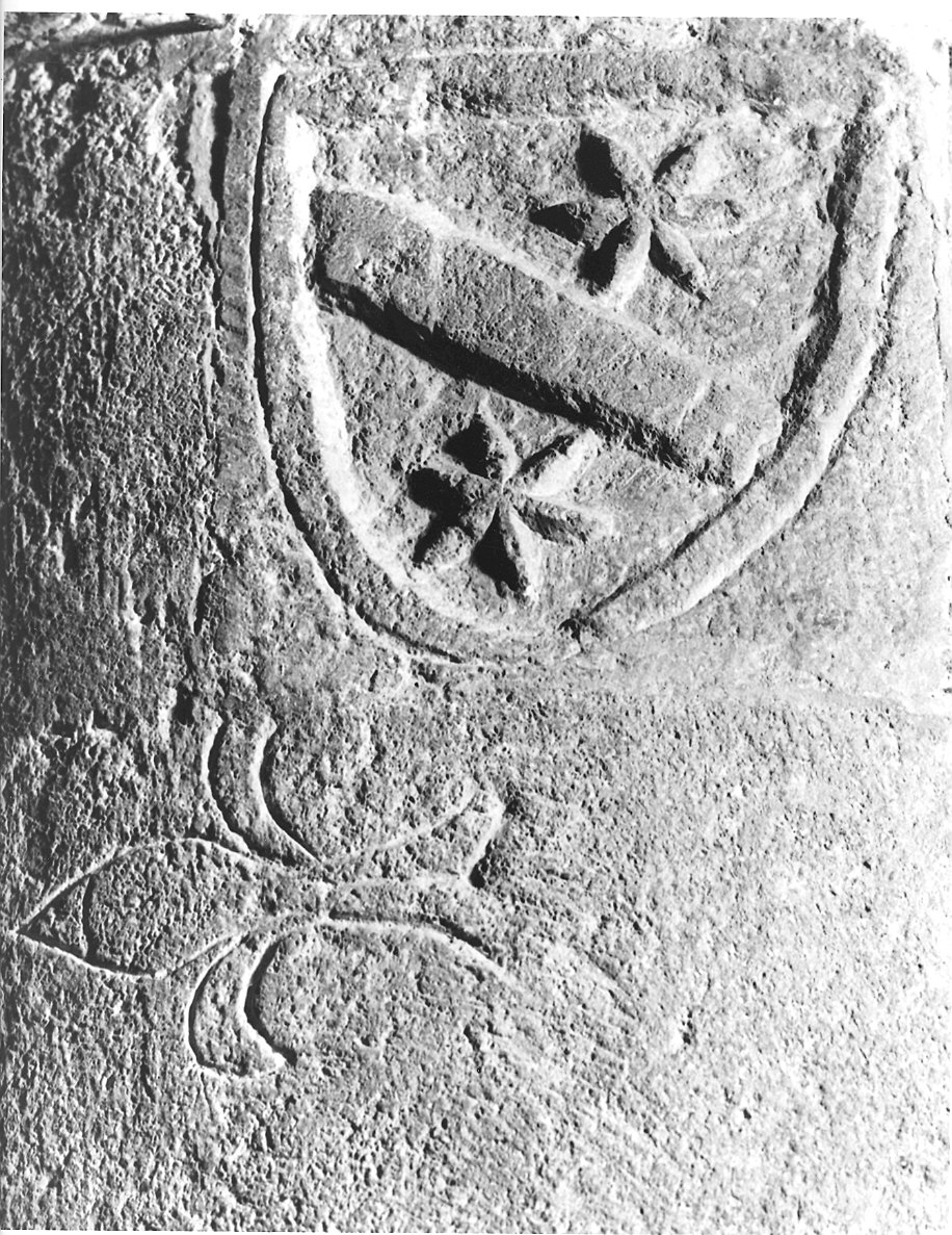 stemma gentilizio (rilievo) - ambito piacentino (fine/inizio secc. XIV/ XV)