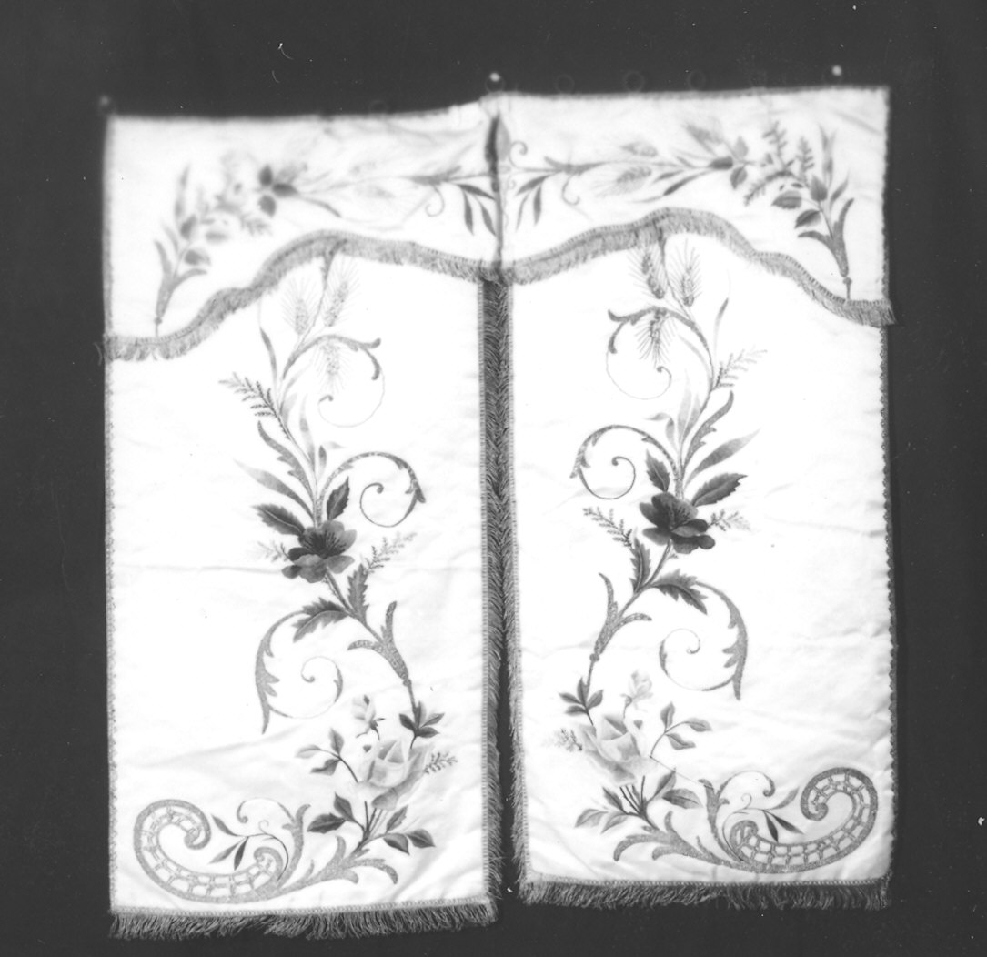 conopeo di tabernacolo - manifattura italiana (fine/inizio secc. XIX/ XX)