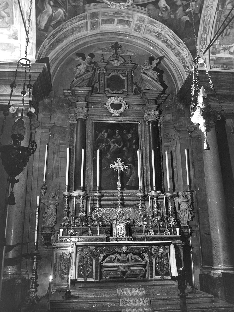altare maggiore di Magnani Giovanni (sec. XVII)
