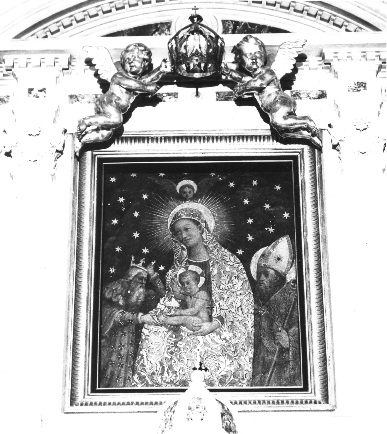 Madonna con Bambino tra Sant'Agostino e uno dei Re Magi (dipinto) di fra' Pietro da Napoli (sec. XIV, sec. XVI)