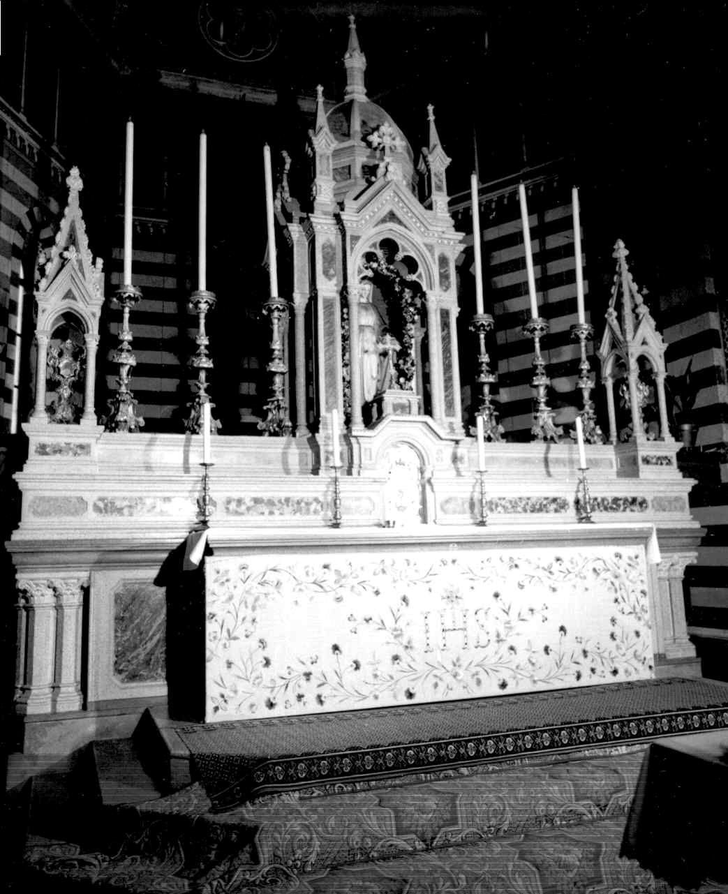 altare maggiore - produzione parmense (fine/inizio secc. XIX/ XX)