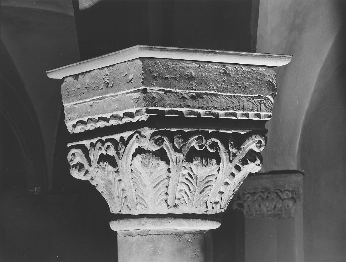 capitello corinzio - ambito lombardo (secc. XI/ XII)