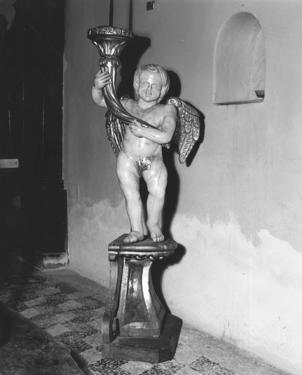 angelo reggicandelabro (candelabro) - bottega parmense (seconda metà sec. XVIII)