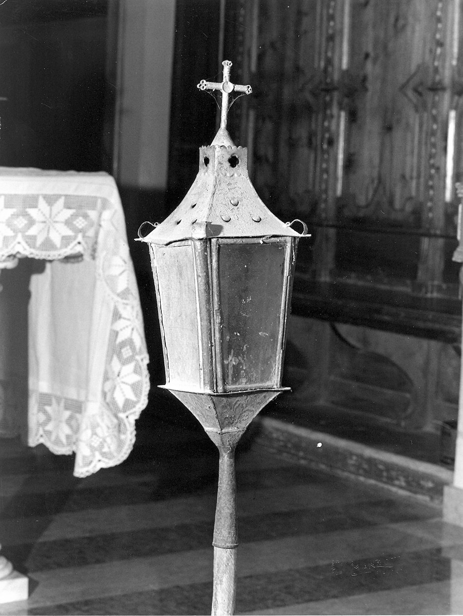 lanterna processionale, serie - ambito piacentino (sec. XVIII)