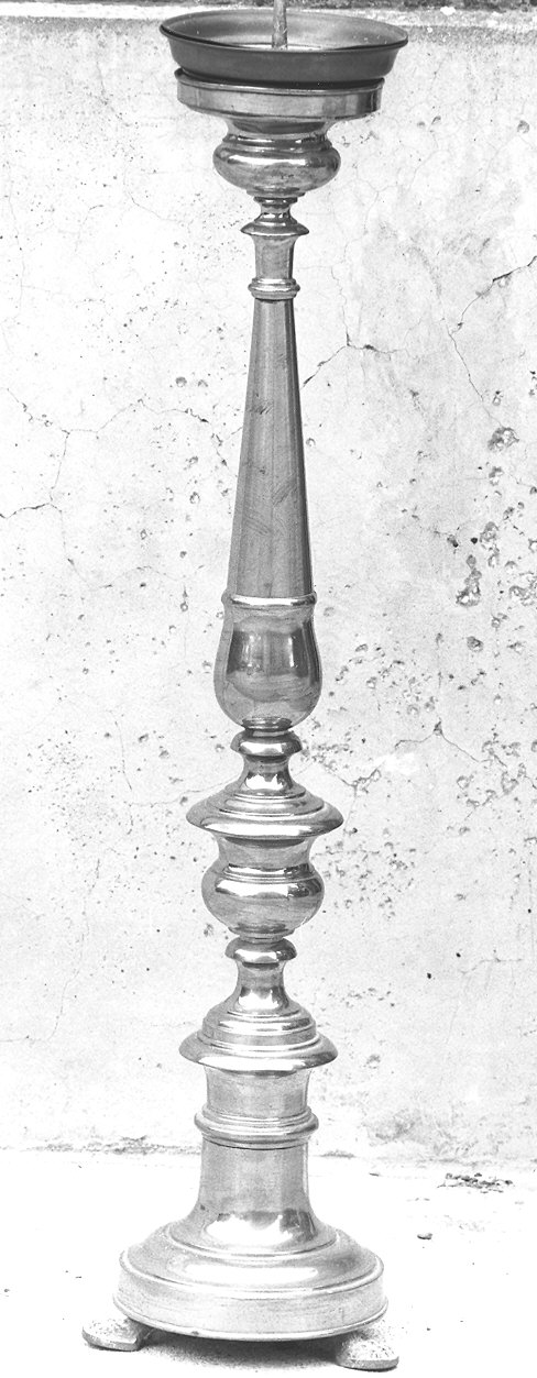 candeliere d'altare, serie - produzione Italia settentrionale (fine sec. XIX)