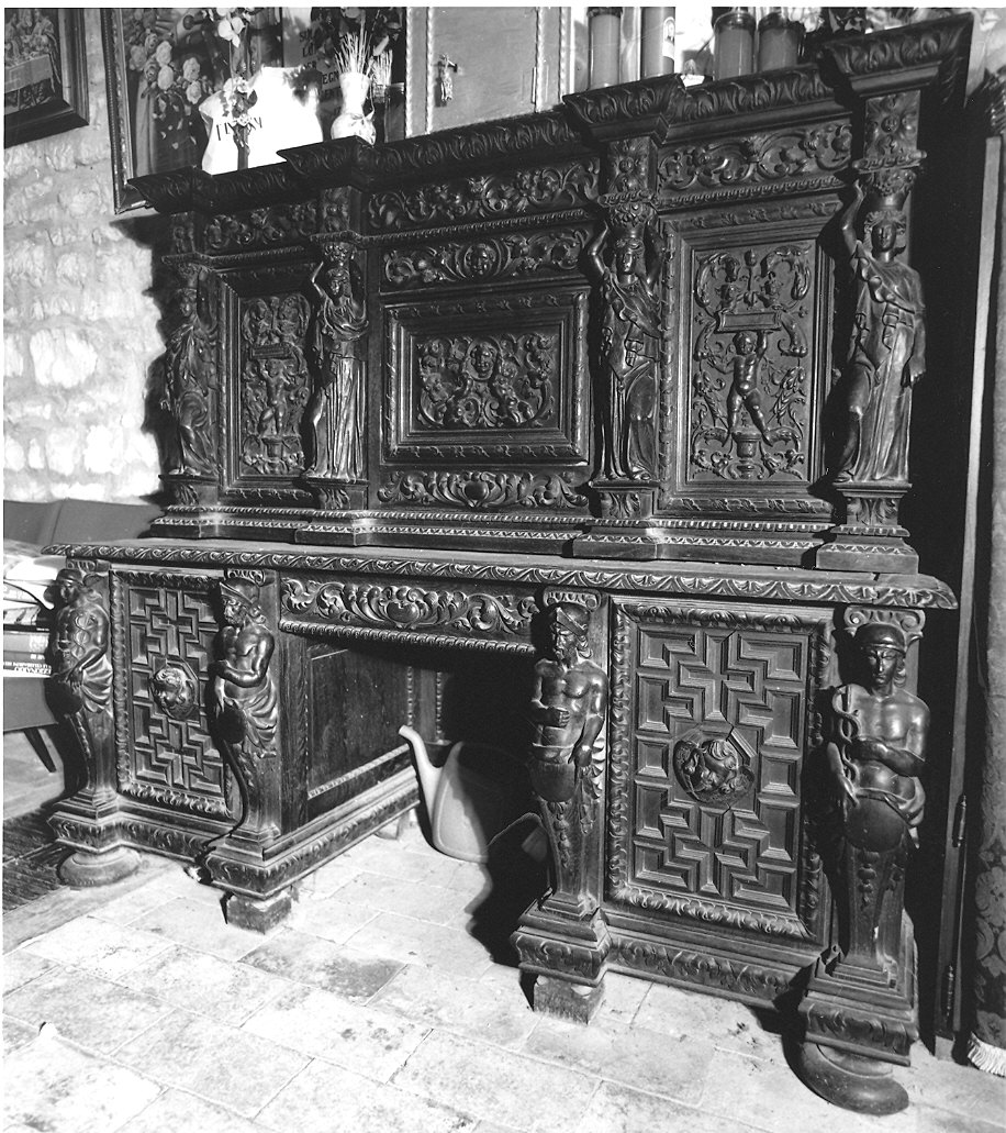 credenza - ambito parmense (seconda metà sec. XIX)