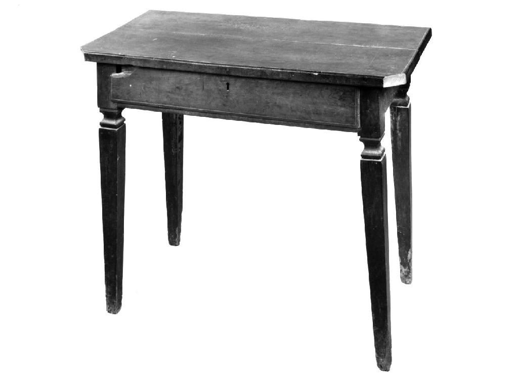 tavolino - ambito parmense (fine sec. XVIII)