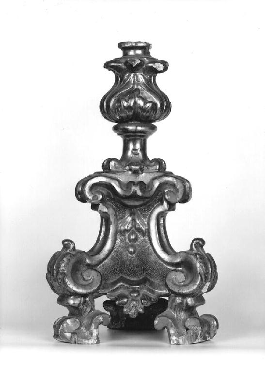 base per croce d'altare, elemento d'insieme - ambito parmense (seconda metà sec. XVIII)
