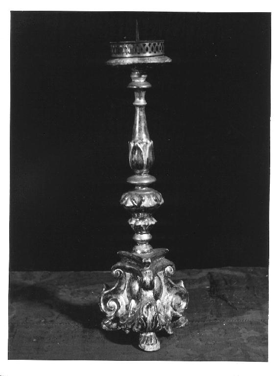 candeliere d'altare, serie - ambito parmense (prima metà sec. XVIII)