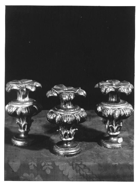 vaso d'altare per composizione floreale, serie - ambito parmense (prima metà sec. XVIII)