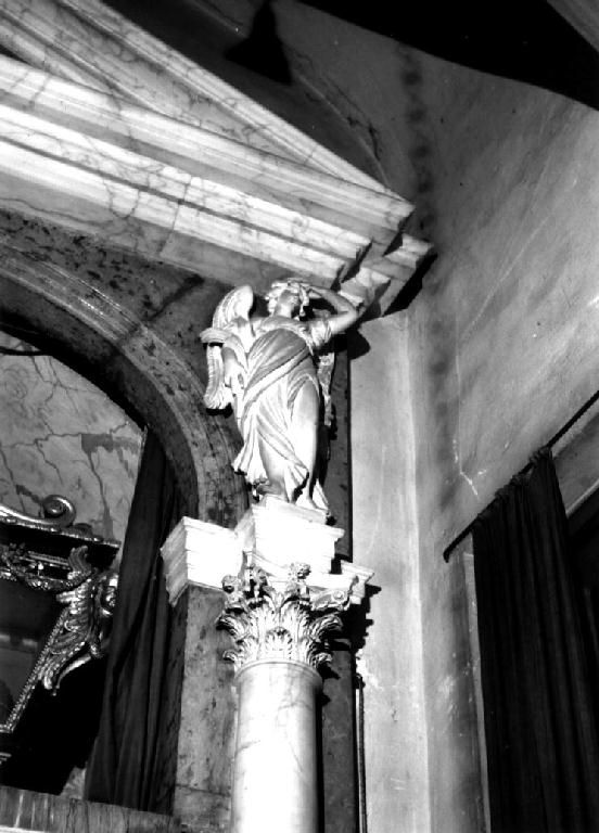 Angeli reggicornice (gruppo scultoreo) - ambito parmense (sec. XVIII)