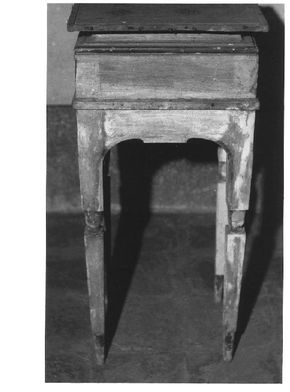 tavolino - ambito parmense (seconda metà sec. XVIII)