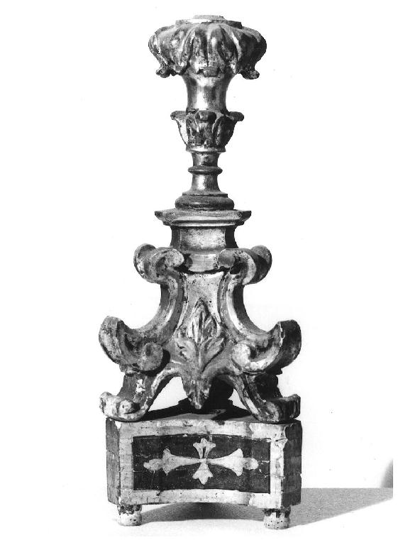 base per croce d'altare - ambito parmense (fine sec. XVIII)