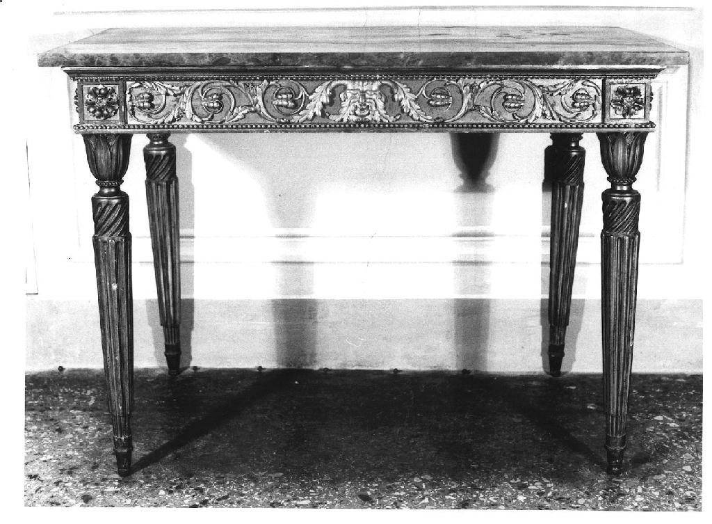 tavolo da muro, serie - ambito parmense (ultimo quarto sec. XVIII)