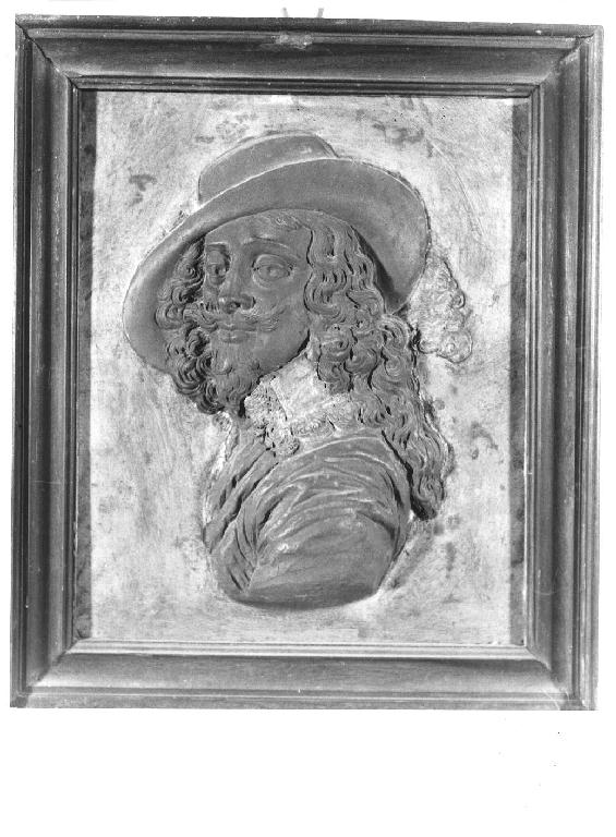 ritratto di Enrico IV re di Francia; ritratto di Maria de' Medici (rilievo, serie) - ambito francese (secondo quarto sec. XVII)