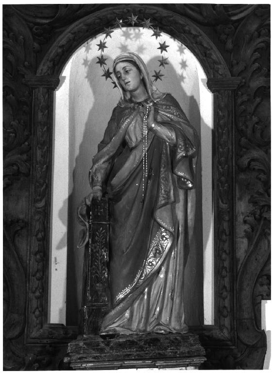Maria Vergine (statua) di Nardini G - ditta G. Nardini (sec. XX)