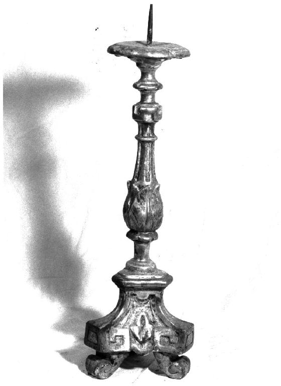 candeliere d'altare, serie - ambito parmense (fine sec. XVIII)