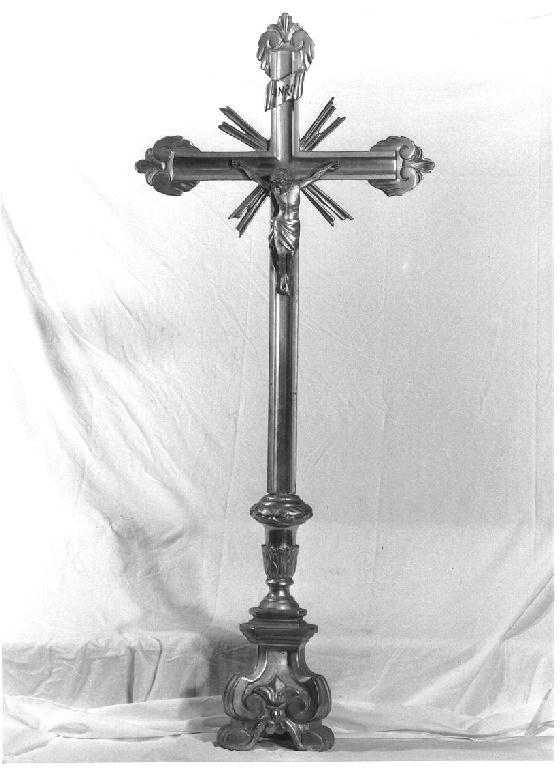 croce d'altare - manifattura parmense (seconda metà sec. XVIII)