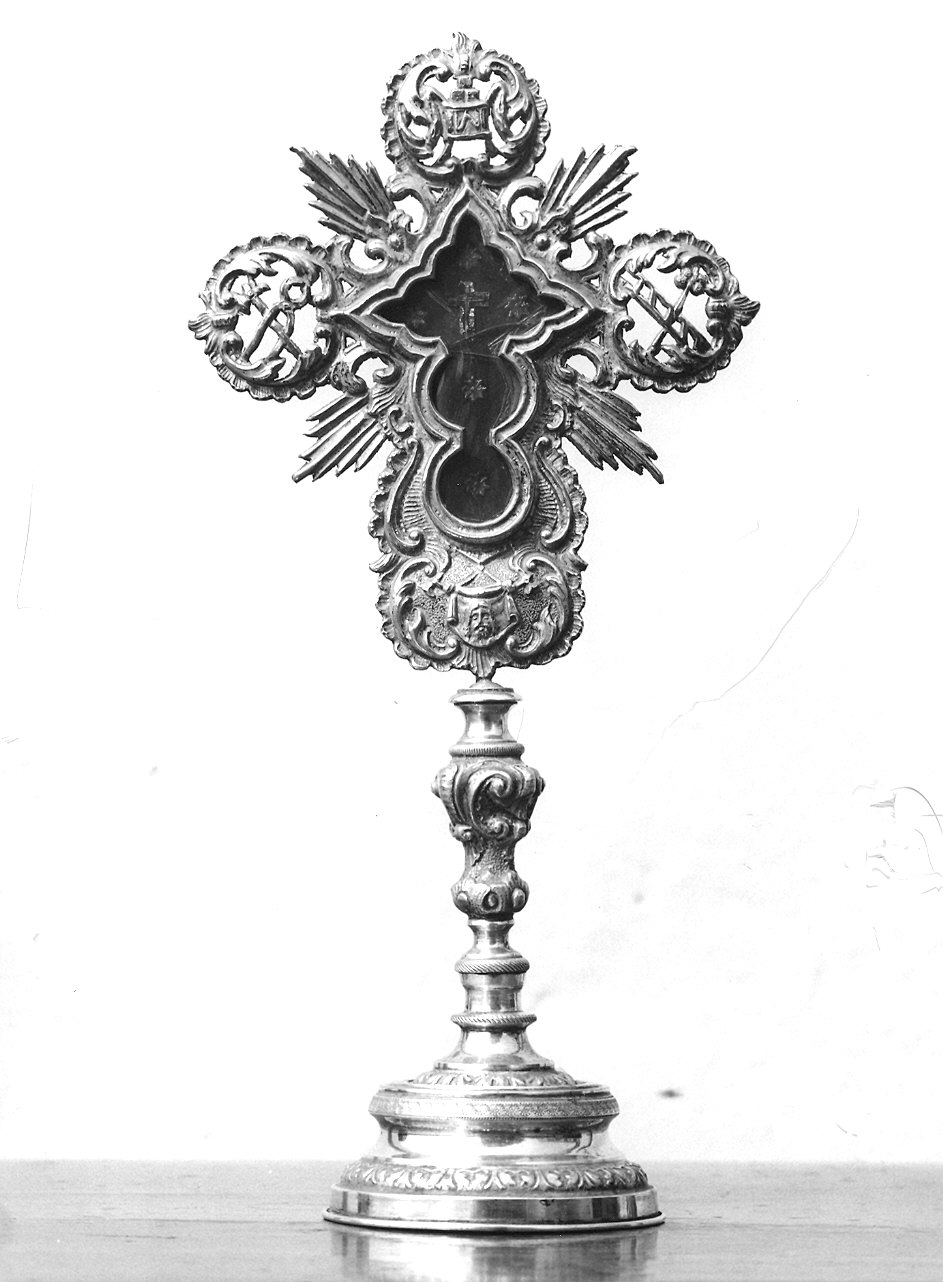 reliquiario - a croce - ambito piacentino (sec. XIX)