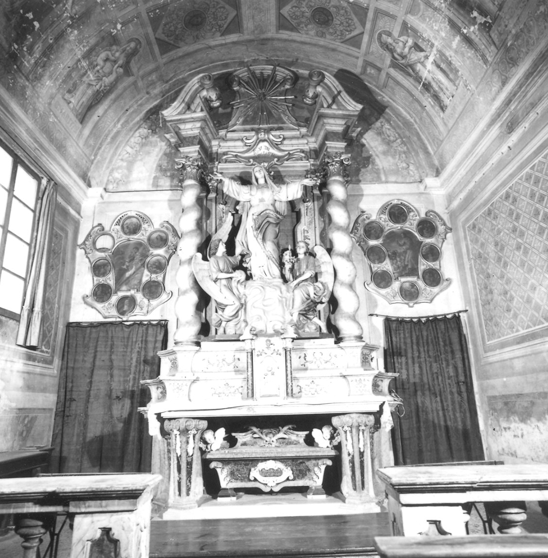 altare di Araldi Antonio (maniera) (sec. XVIII)