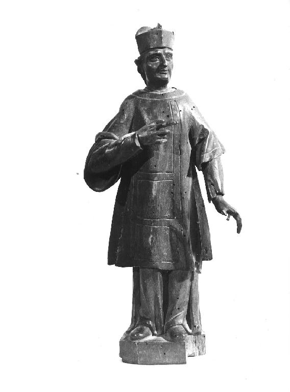 sacerdote (statuetta) - ambito parmense-piacentino (primo quarto sec. XVIII)