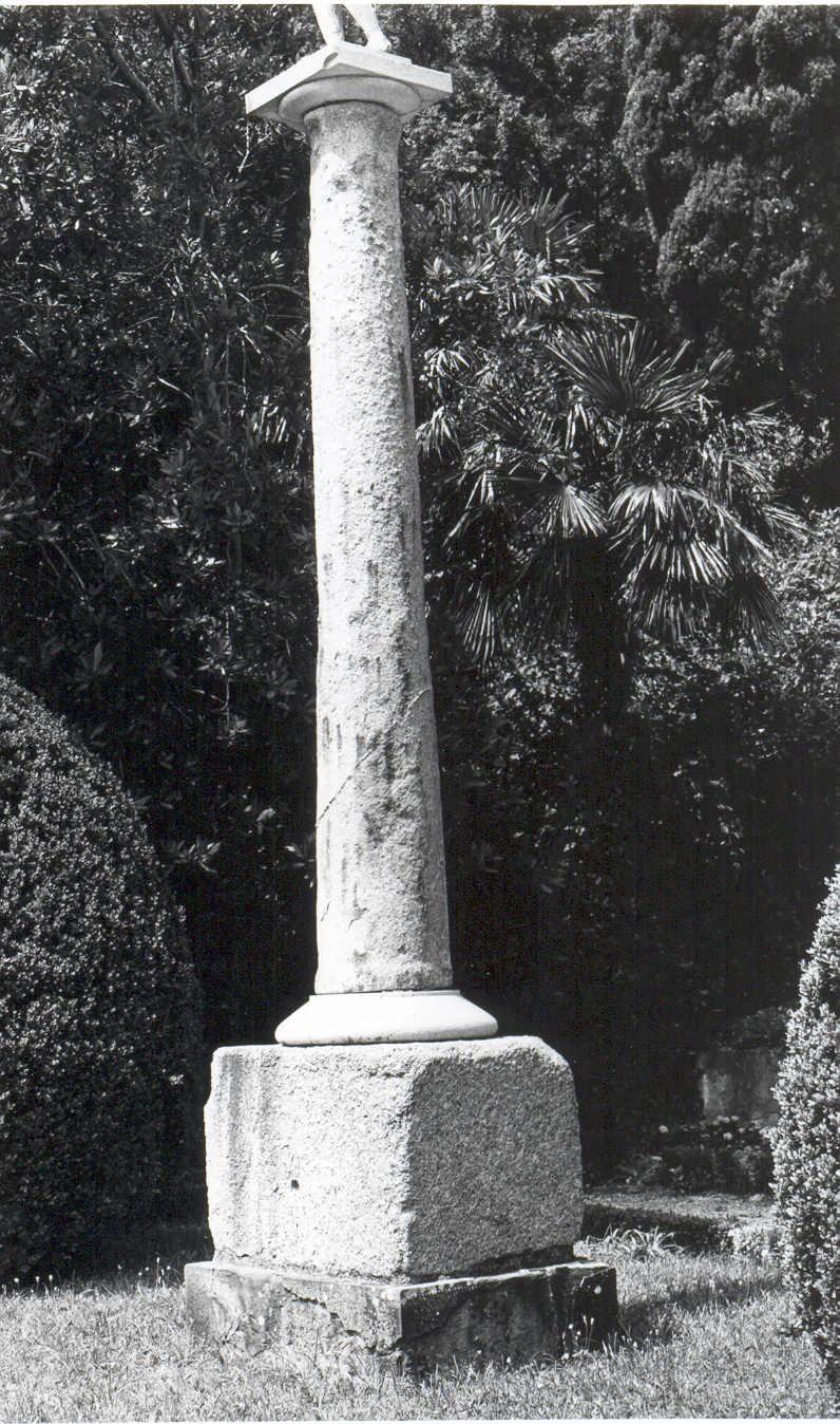 colonna dorica, elemento d'insieme - ambito europeo (sec. XIX)