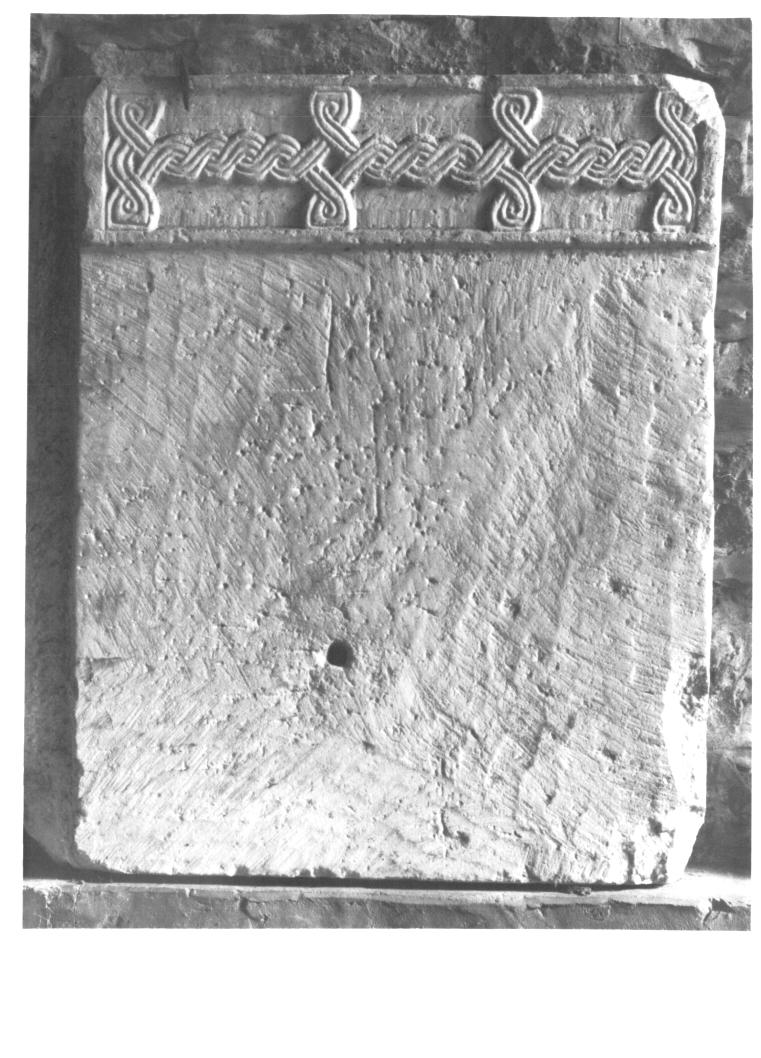 pluteo, frammento - ambito barbarico (secc. VIII/ IX)