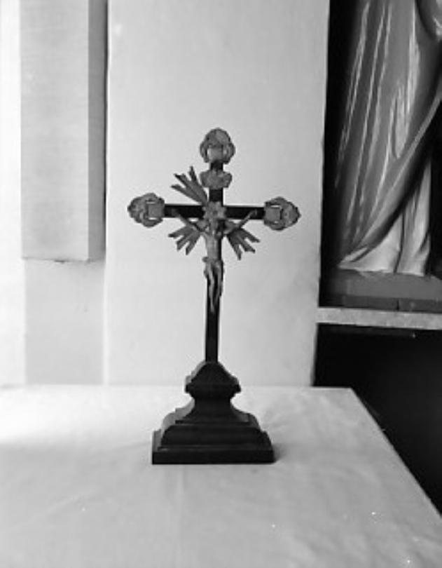 croce d'altare - ambito Italia nord-orientale (seconda metà sec. XIX)