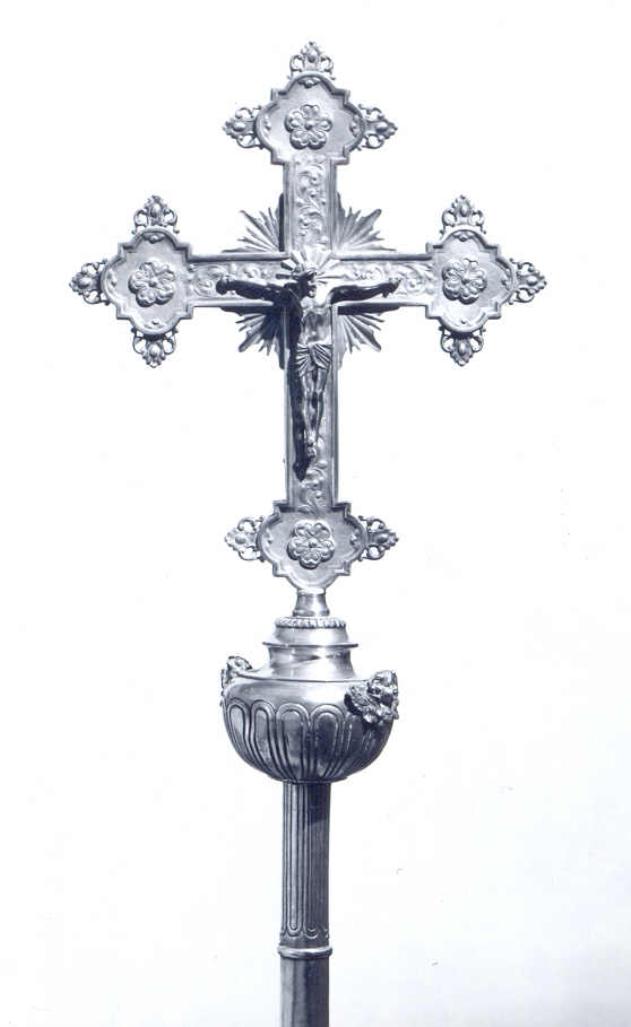 croce processionale - ambito triestino (inizio sec. XX)