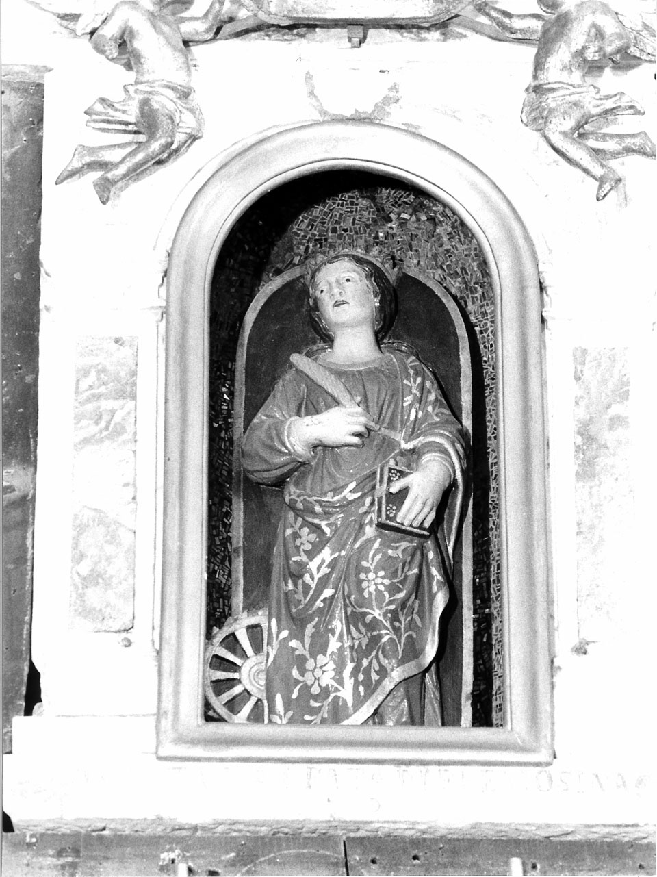 Santa Caterina d'Alessandria con i simboli del martirio (rilievo, elemento d'insieme) - manifattura ligure (sec. XVI)