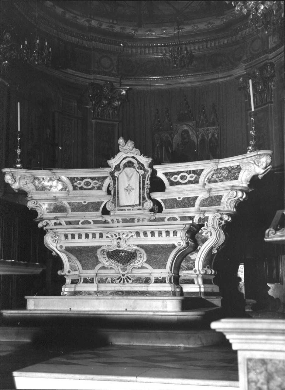 altare maggiore, opera isolata di Prato Domenico (sec. XVIII)