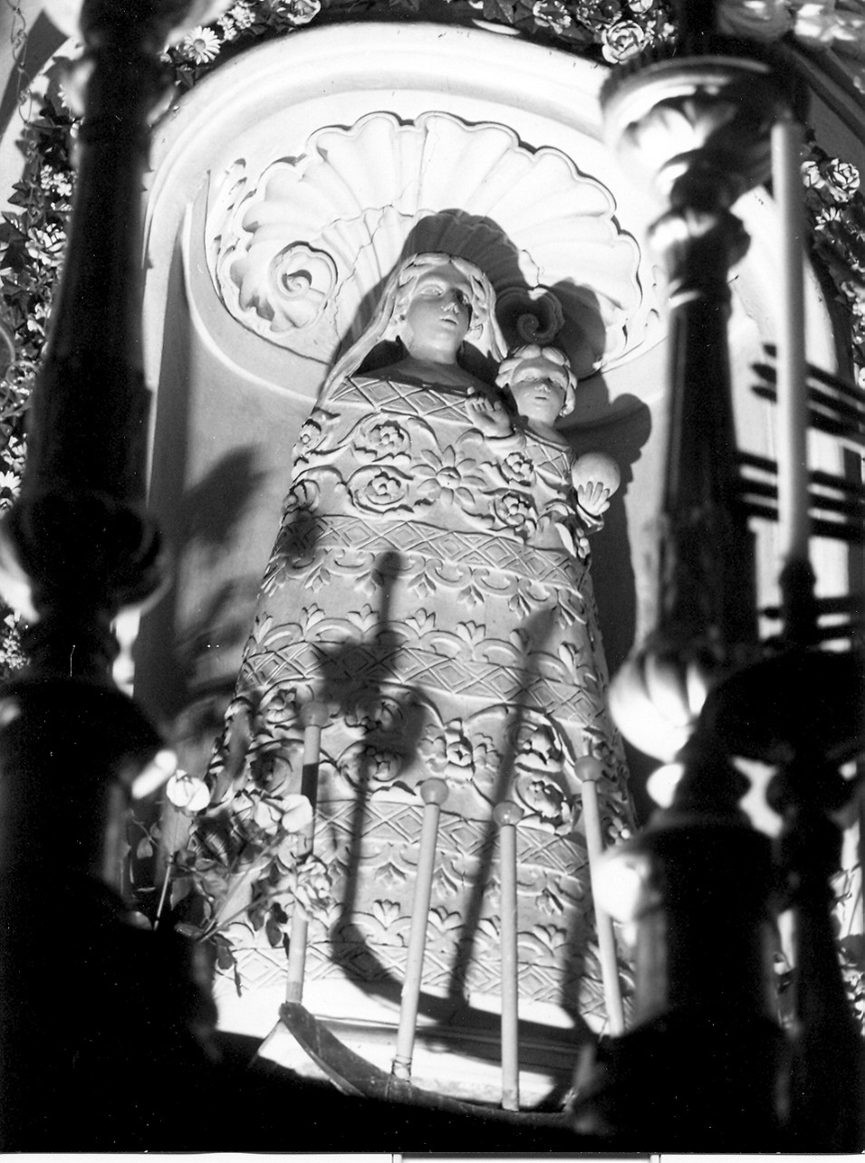 Madonna di Loreto (statua, opera isolata) - bottega ligure (sec. XIX)