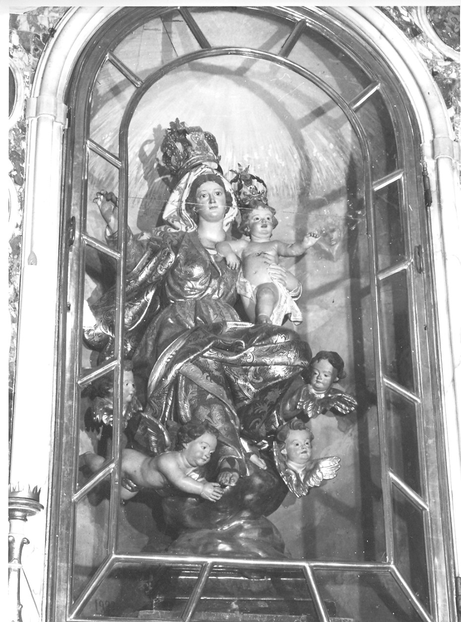 Madonna del Rosario (statua, elemento d'insieme) - bottega ligure (metà sec. XVIII)