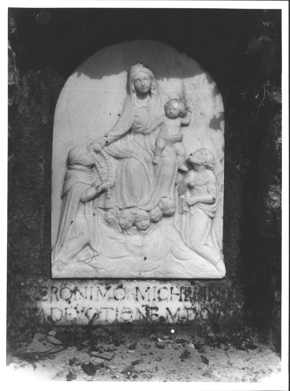 Madonna del Rosario con San Domenico e San Girolamo (edicola, opera isolata) - bottega tosco-ligure (sec. XVII, sec. XX)