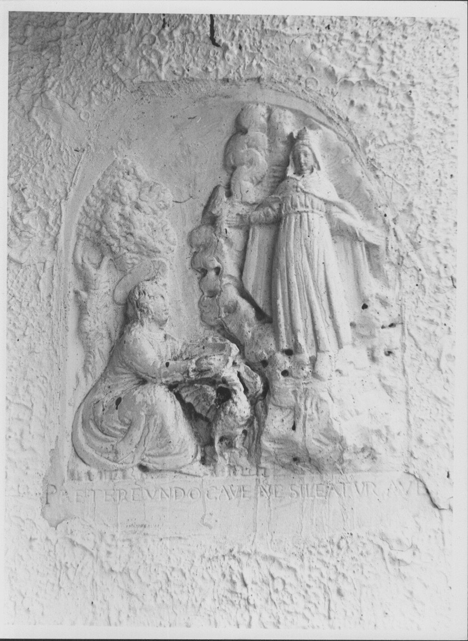 Madonna della Misericordia e San Giovanni Evangelista (edicola, opera isolata) - bottega tosco-ligure (sec. XVIII)