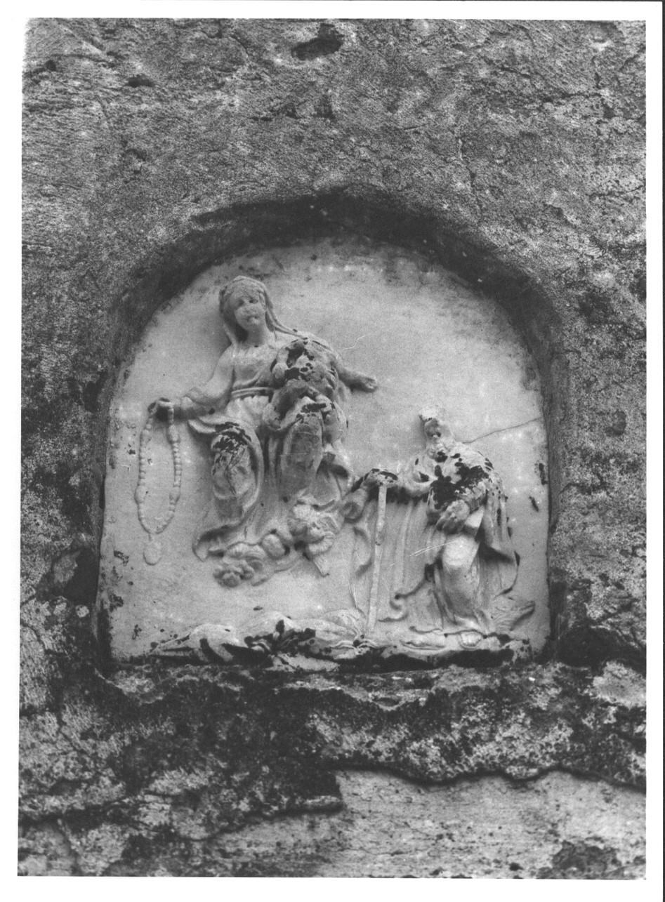Madonna del Rosario e Sant'Antonio Abate (edicola, opera isolata) - bottega tosco-ligure (secc. XVII/ XVIII)