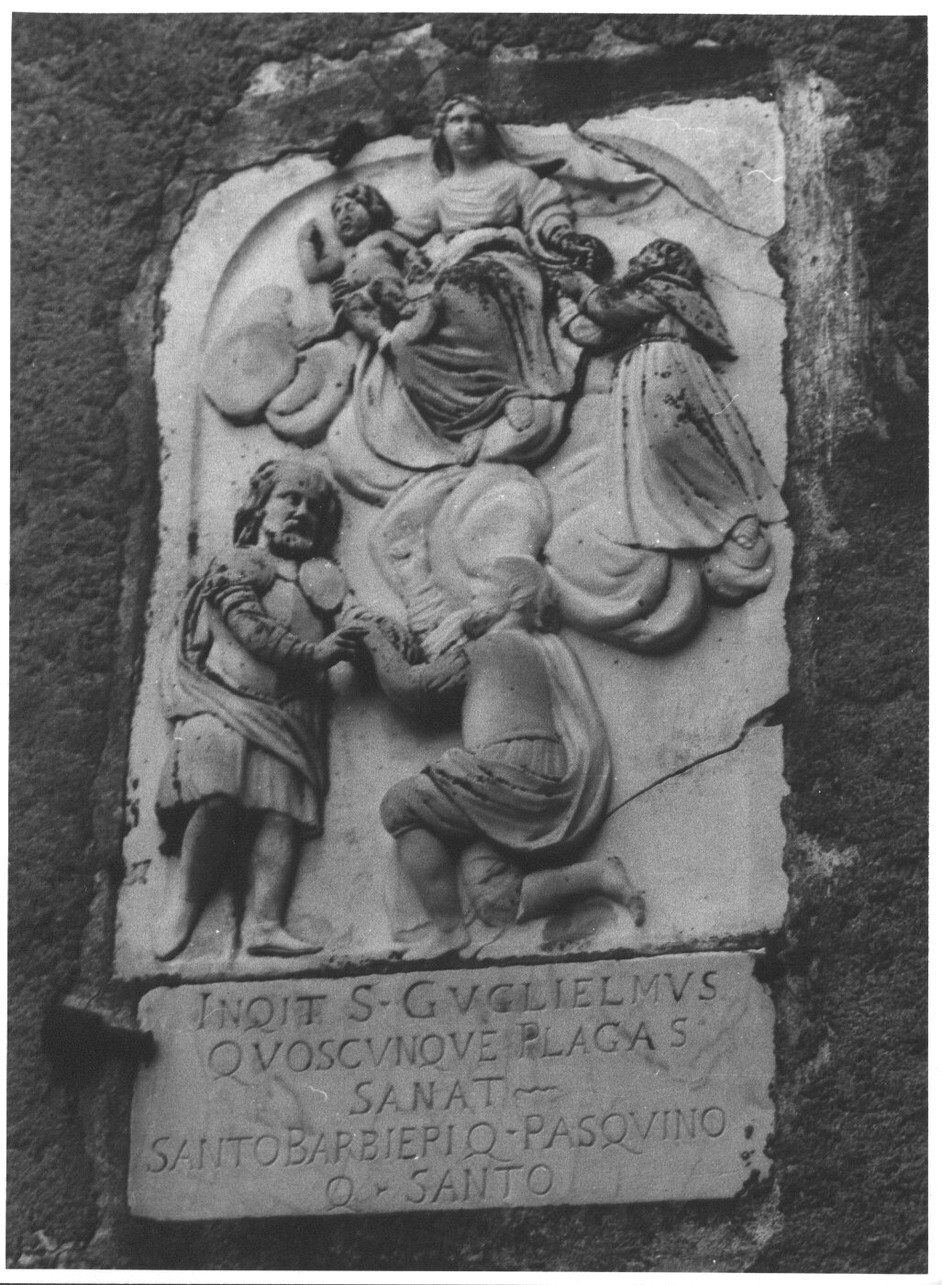 Madonna del Rosario/ San Gugliemo guarisce un ferito (edicola, opera isolata) - bottega tosco-ligure (fine/inizio secc. XVII/ XVIII)