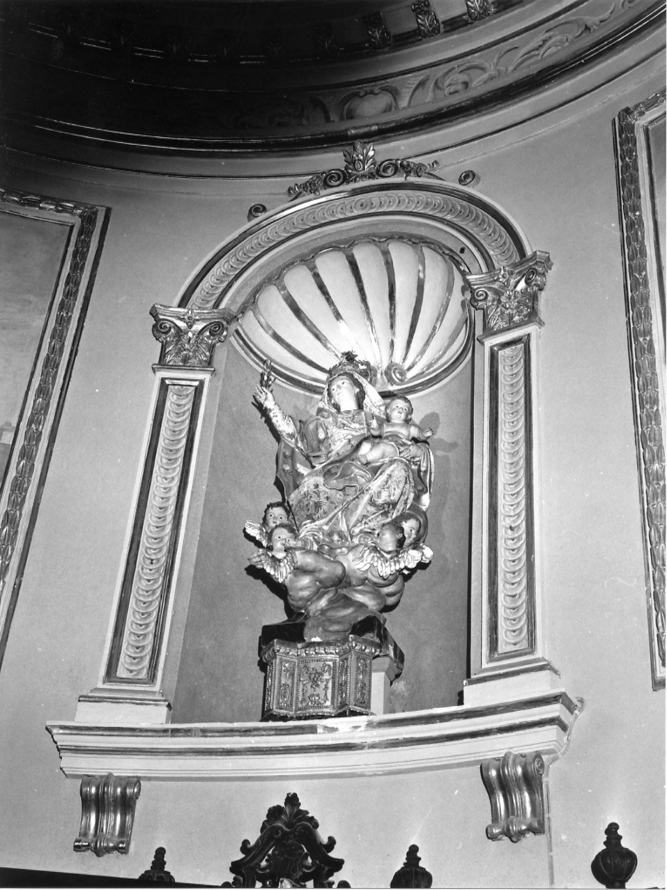Madonna con Bambino (scultura, opera isolata) - bottega italiana (seconda metà sec. XVIII)
