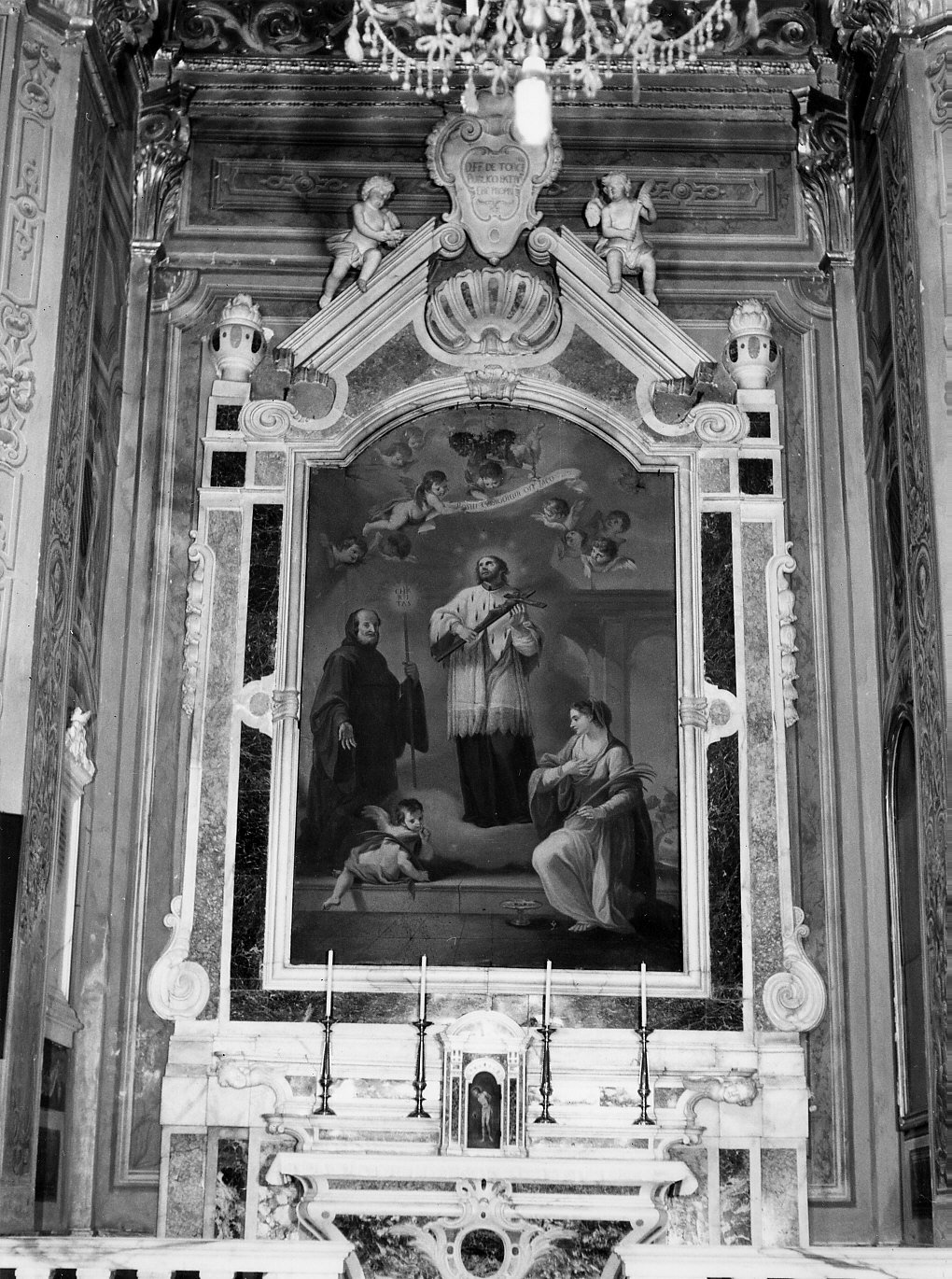 altare, elemento d'insieme di Prato Domenico (sec. XVIII)