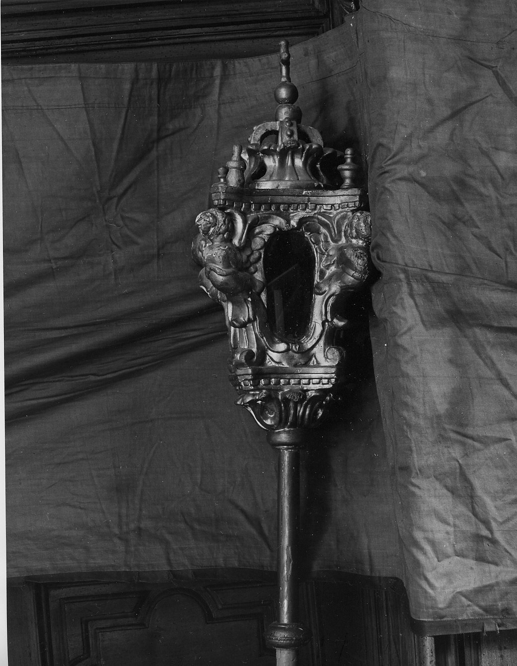 lanterna processionale, serie - bottega ligure (sec. XVII)