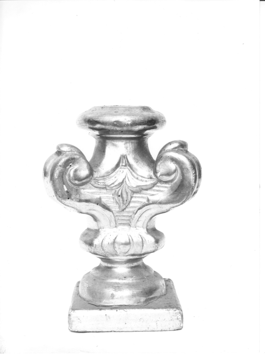 motivi decorativi (vaso d'altare per composizione floreale, serie) - bottega ligure (fine sec. XIX)