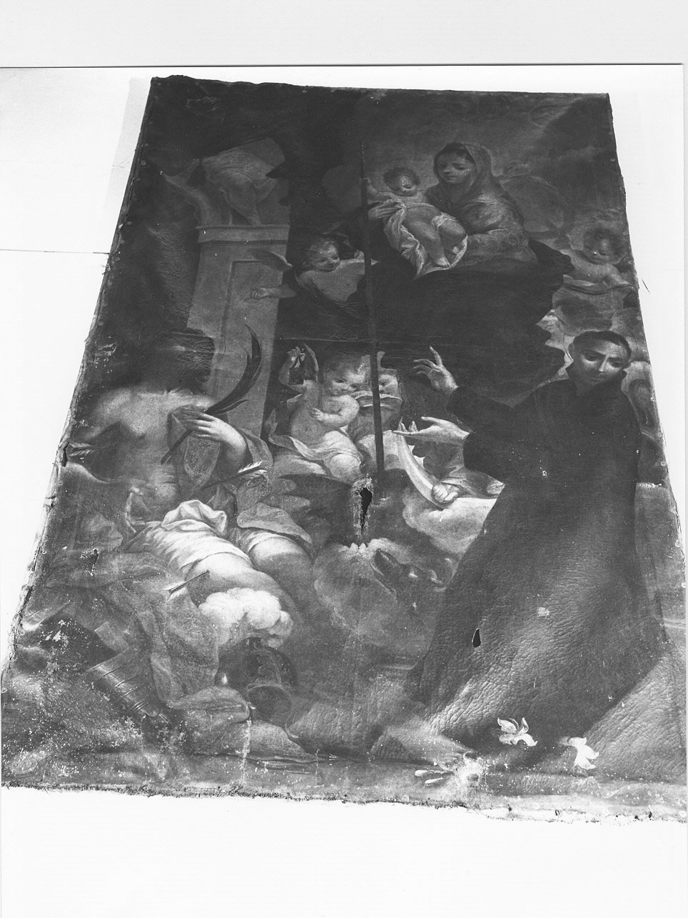 Madonna con Bambino tra San Sebastiano e San Camillo de Lellis (dipinto, opera isolata) - ambito ligure (fine/inizio secc. XVII/ XVIII)