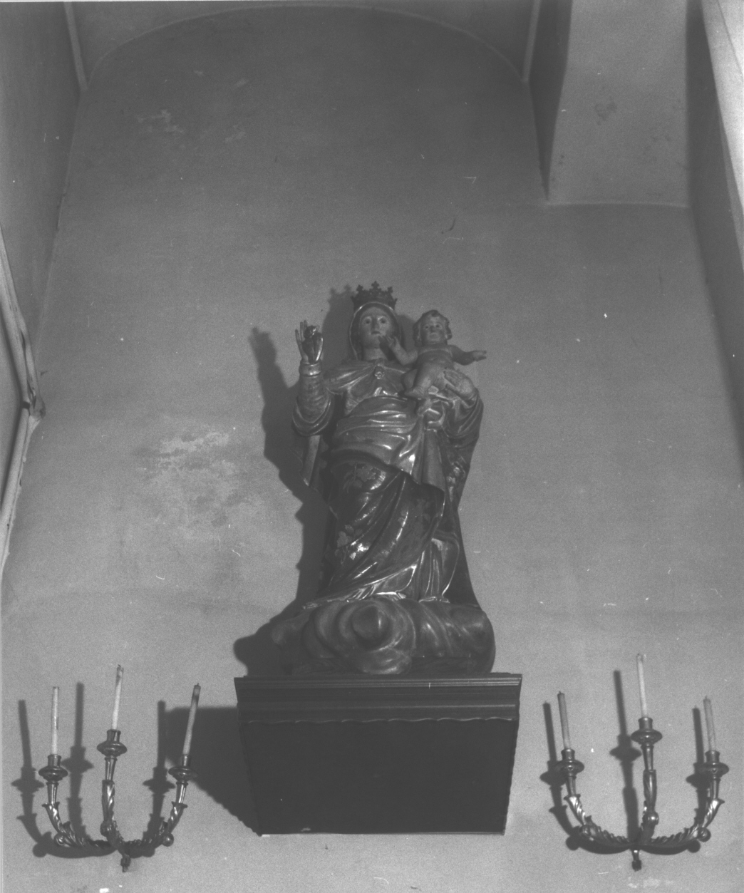 Madonna del Sacro Cuore (statua processionale, opera isolata) - bottega ligure (secc. XVII/ XVIII)
