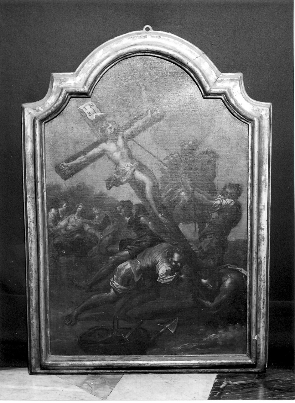 Cristo issato sulla croce (Via Crucis, elemento d'insieme) di Carrega Maurizio (attribuito) (seconda metà sec. XVIII)