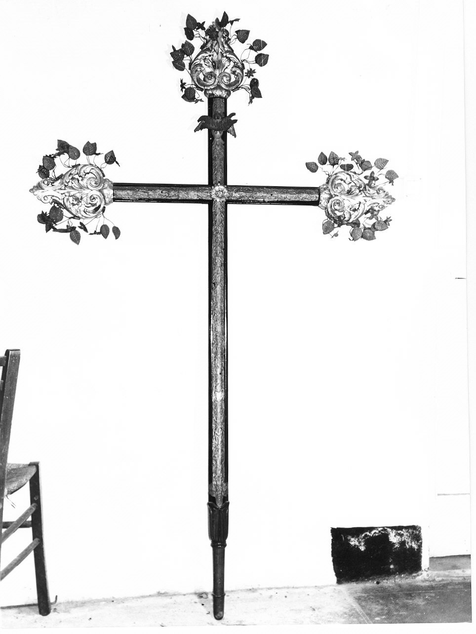 croce processionale, opera isolata - PRODUZIONE LIGURE (primo quarto sec. XX)