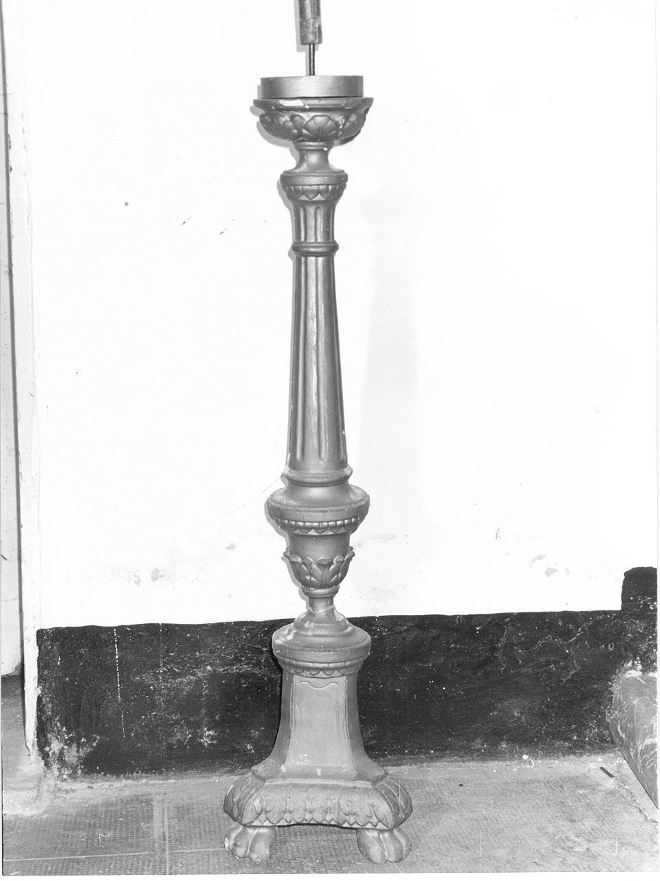 candeliere d'altare, serie - PRODUZIONE LIGURE (ultimo quarto sec. XVIII)
