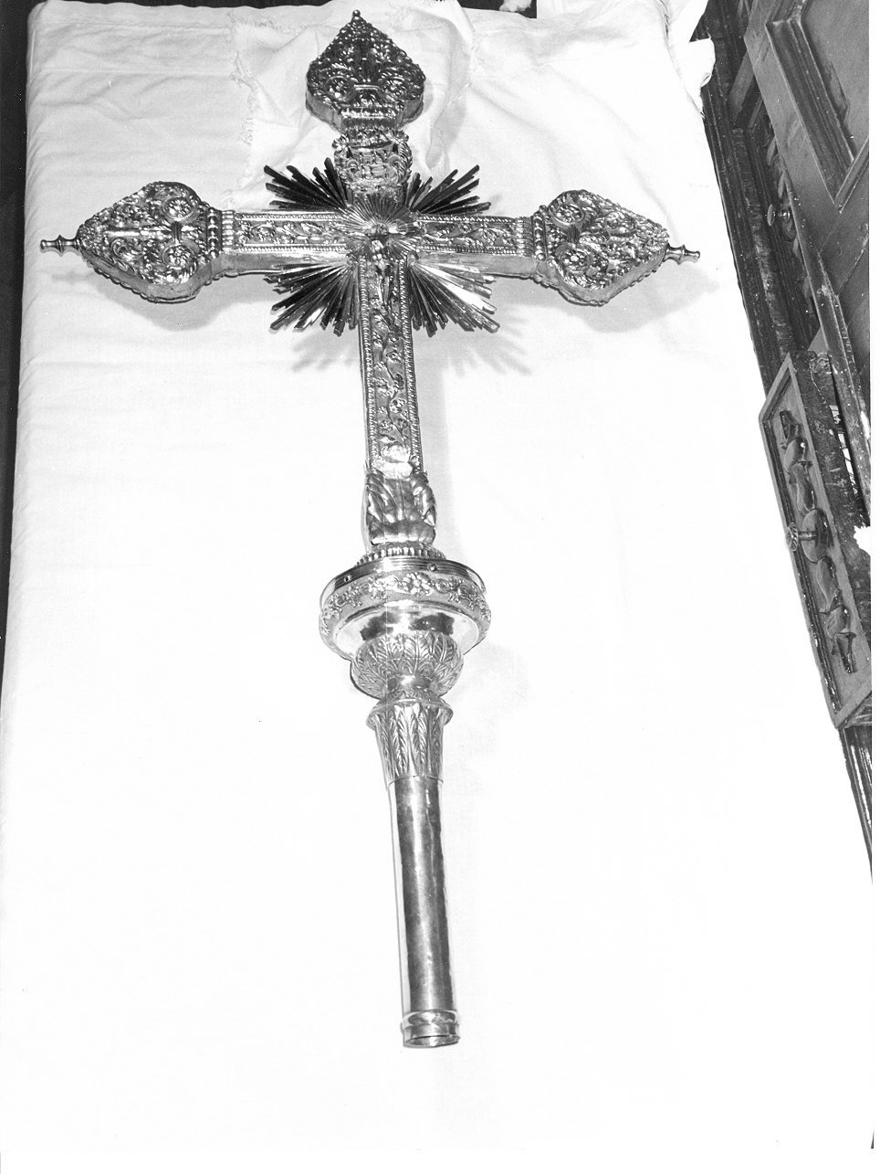 CRISTO CROCIFISSO (croce processionale, opera isolata) - PRODUZIONE LIGURE (prima metà sec. XIX)
